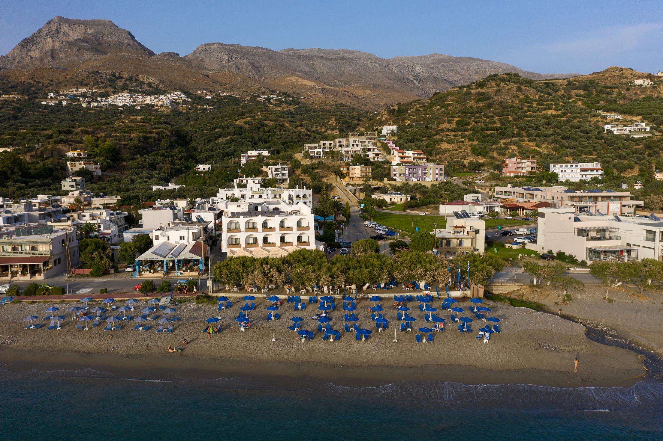 Alianthos Beach Hotel Плакиас Екстериор снимка