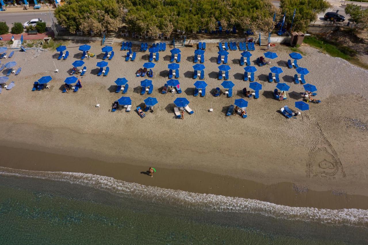 Alianthos Beach Hotel Плакиас Екстериор снимка