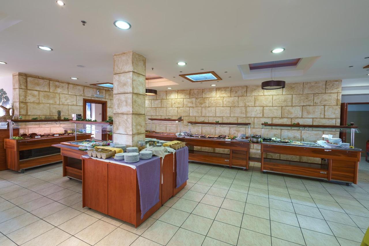 Alianthos Beach Hotel Плакиас Екстериор снимка